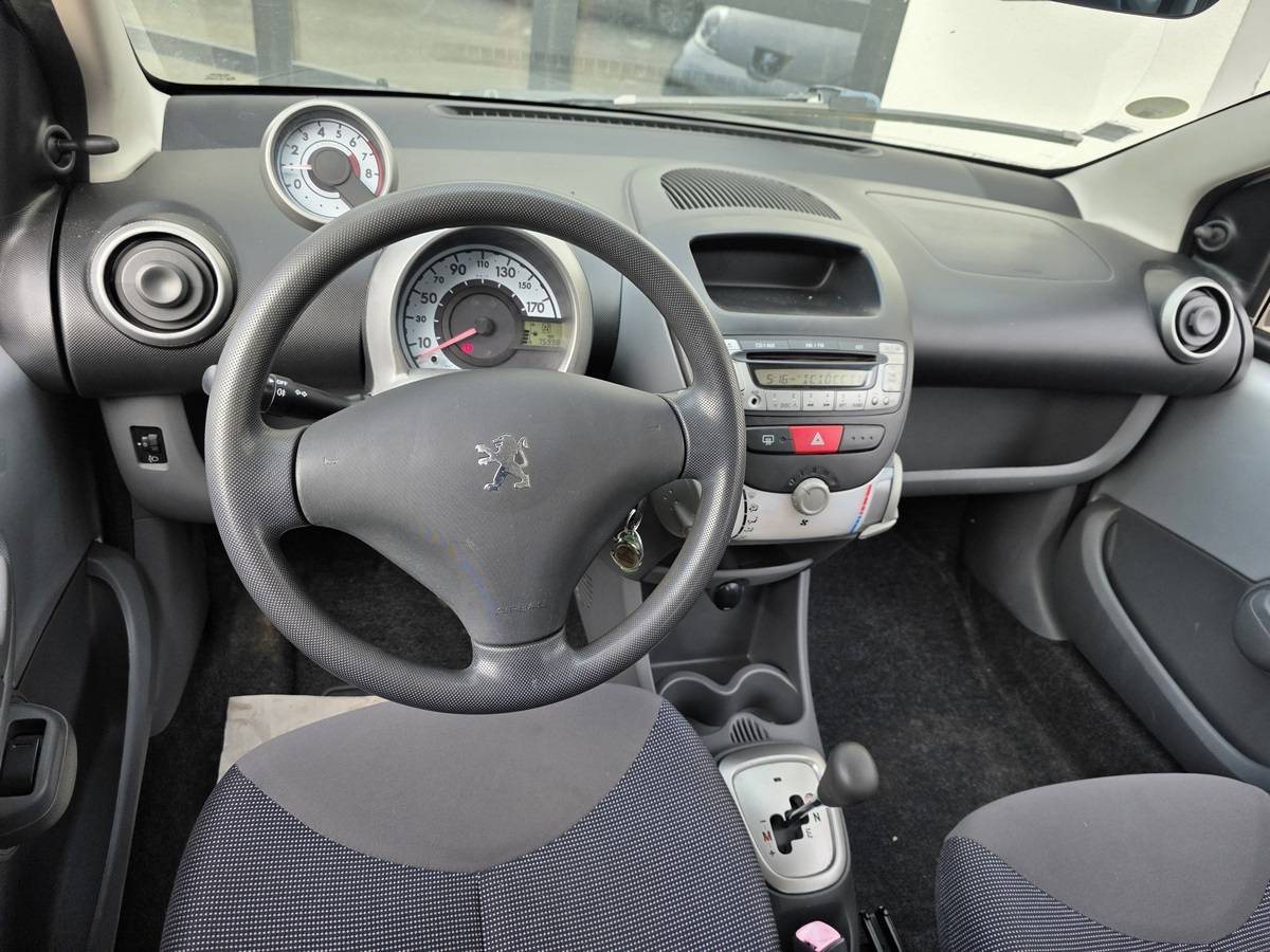 Peugeot 107 2007 — photo 5 sur 6